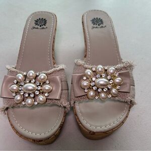Wedge slip on pretty Yellow Box Beige Pearl Embellished Sandals women’s size 9